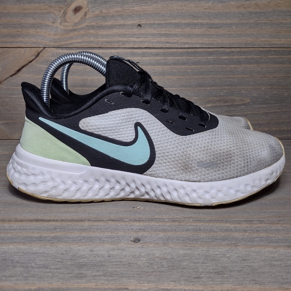 Nike Revolution 5 Running Athletic Shoes Sneakers Womens Size 8.5 - Picture 1 of 9
